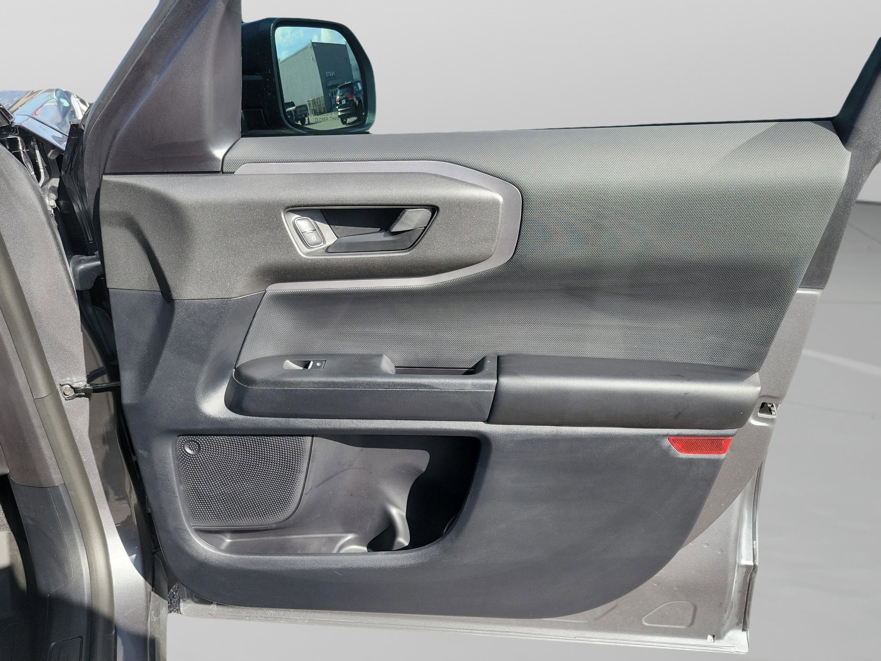 Used 2025 Ford Bronco Sport Big Bend w/ Black Appearance Package image 30