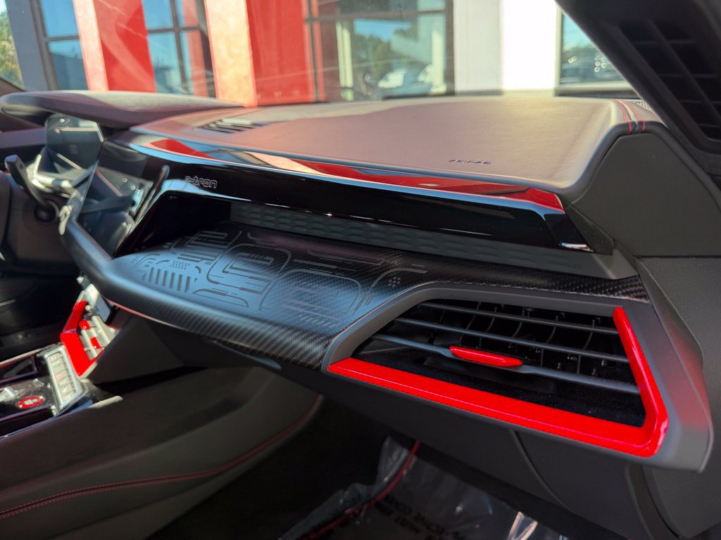 Used 2023 Audi e-tron GT Premium Plus AWD/4WD image 40