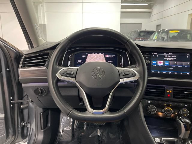Certified 2023 Volkswagen Jetta SEL FWD image 15