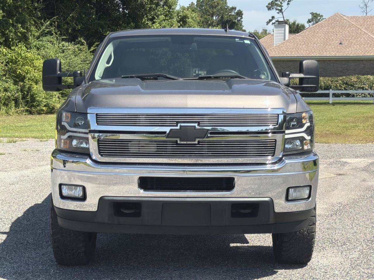 Used 2014 Chevrolet Silverado 2500 LTZ w/ LTZ Plus Package AWD/4WD image 2