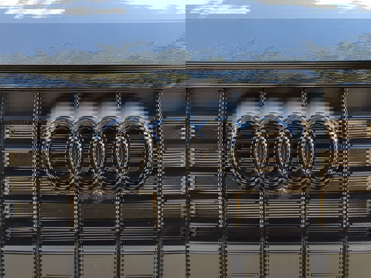 Used 2025 Audi Q3 2.0T Premium Plus w/ Premium Plus Package image 11