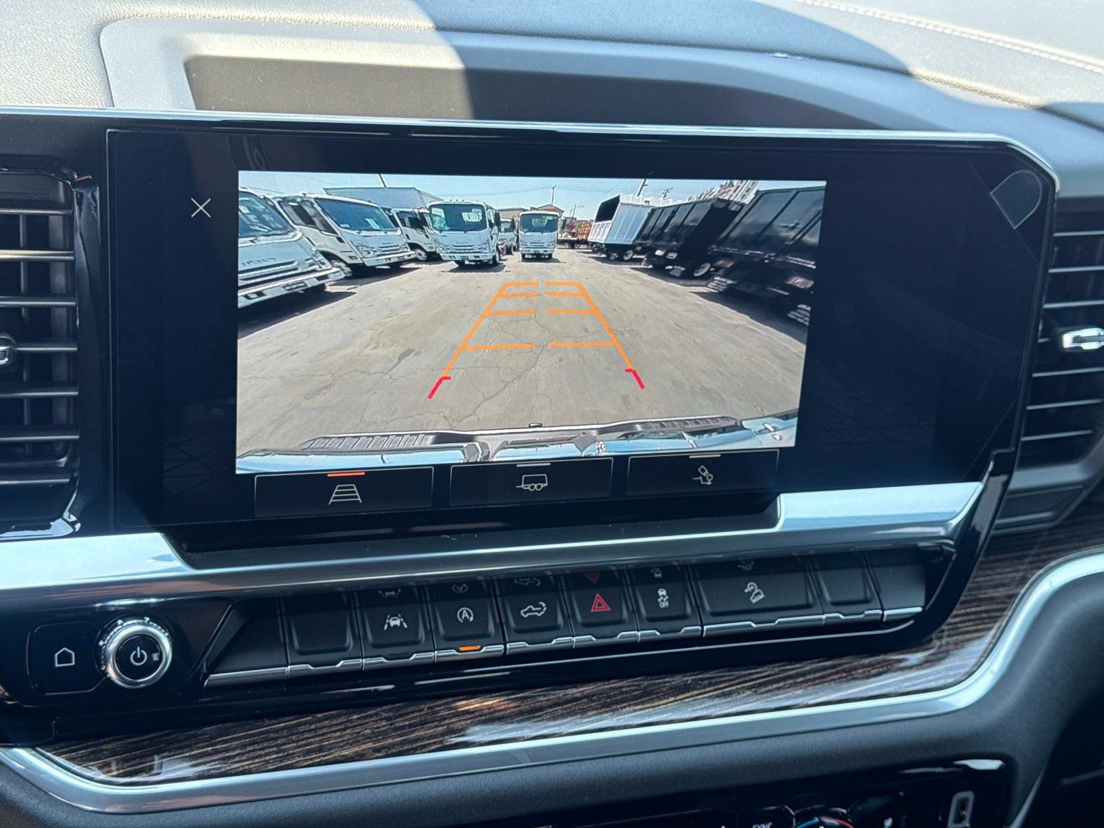 New 2026 GMC Sierra 1500 Elevation image 14