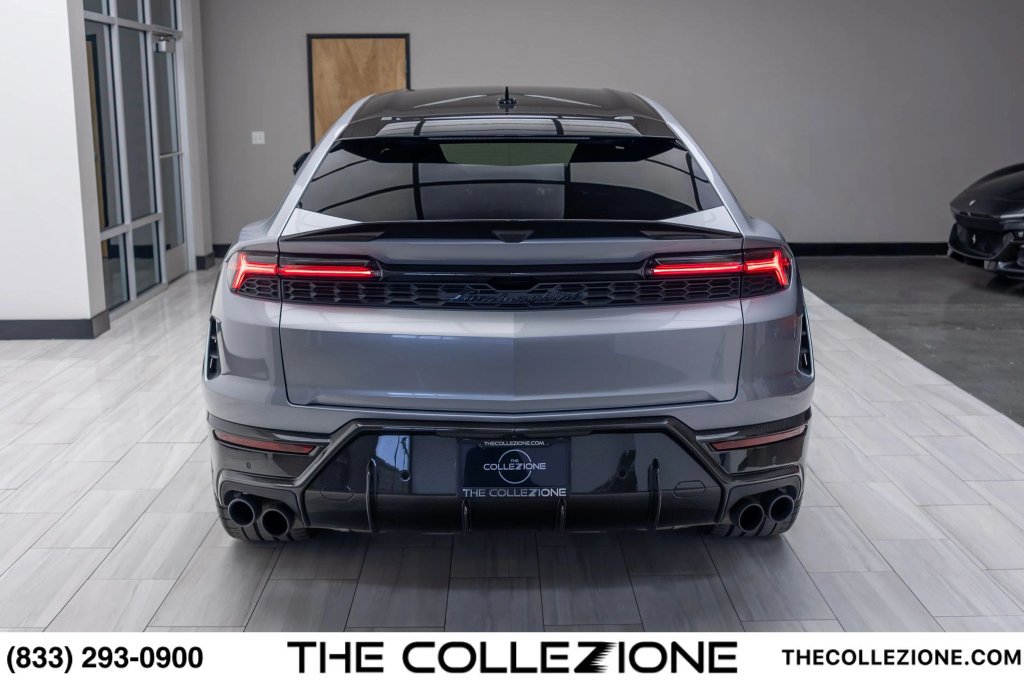 Used 2026 Lamborghini Urus SE AWD/4WD image 26
