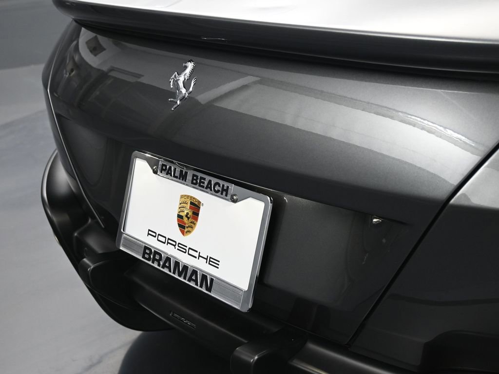 Used 2022 Ferrari Roma RWD image 31