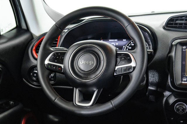 Used 2023 Jeep Renegade Trailhawk image 14