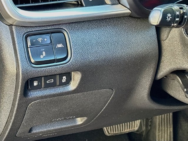 Used 2019 Kia Optima SX FWD image 10