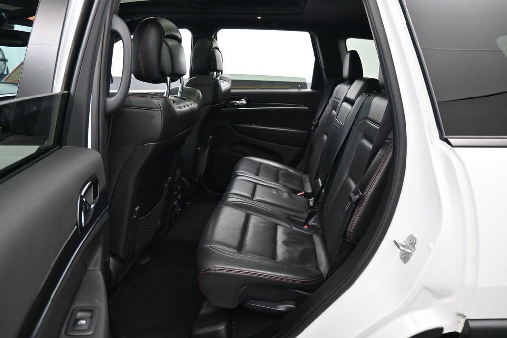 Used 2021 Jeep Grand Cherokee Trailhawk w/ Trailhawk Luxury Group AWD/4WD image 32