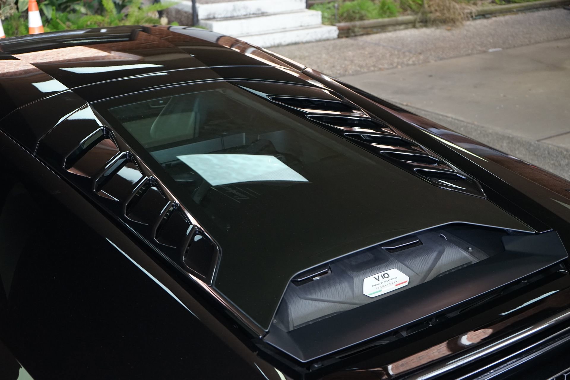 Used 2021 Lamborghini Huracan EVO image 26