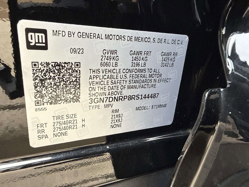 Used 2024 Chevrolet Equinox EV RS image 19