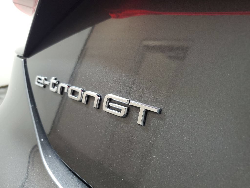 Used 2023 Audi e-tron GT Premium Plus w/ Executive Package AWD/4WD image 7