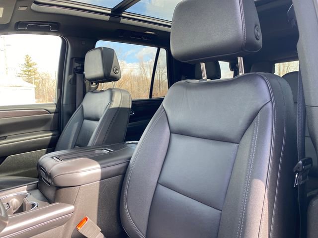 Used 2024 Chevrolet Tahoe Z71 w/ Luxury Package image 13