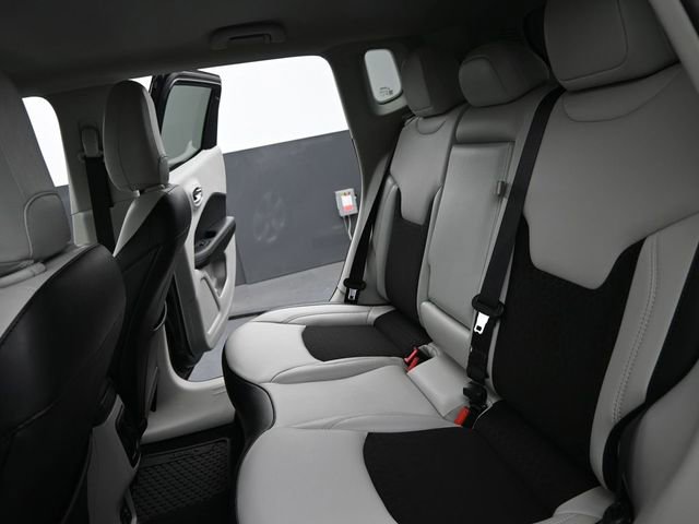 Used 2021 Jeep Compass Latitude w/ Convenience Group image 15