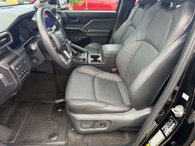 Certified 2025 Toyota 4Runner TRD Off-Road Premium w/ Tow Technology Package image 22