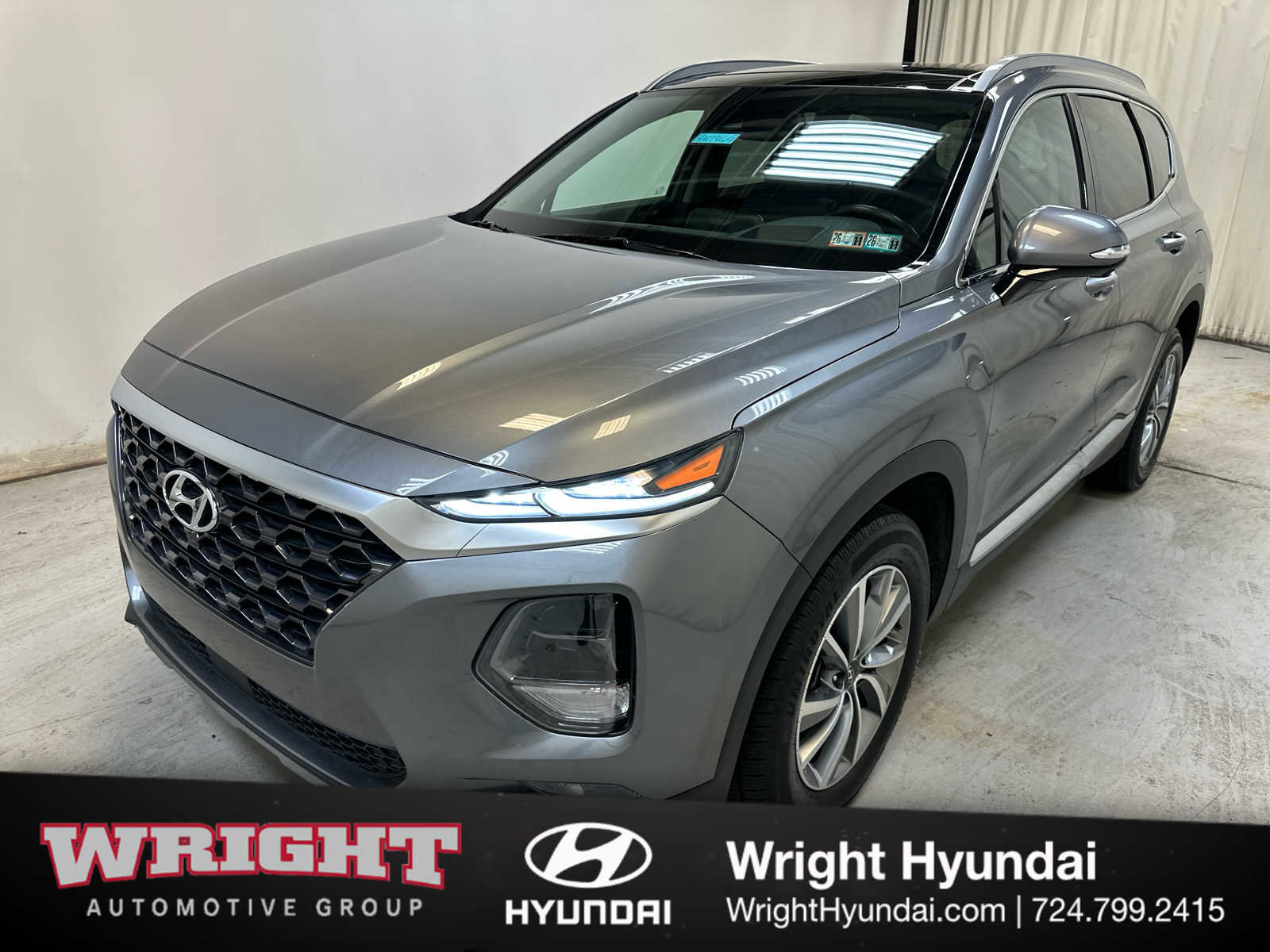 Used 2019 Hyundai Santa Fe Ultimate image 3