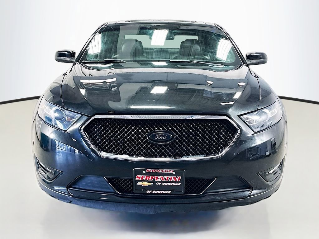 Used 2013 Ford Taurus SHO image 4
