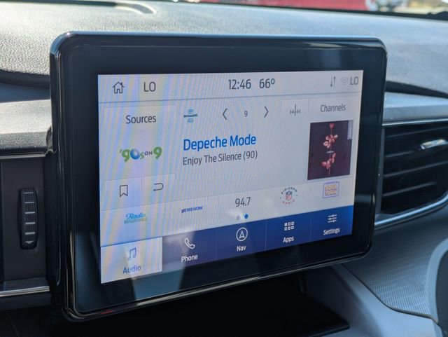 Used 2022 Ford Explorer XLT w/ Equipment Group 202A image 22