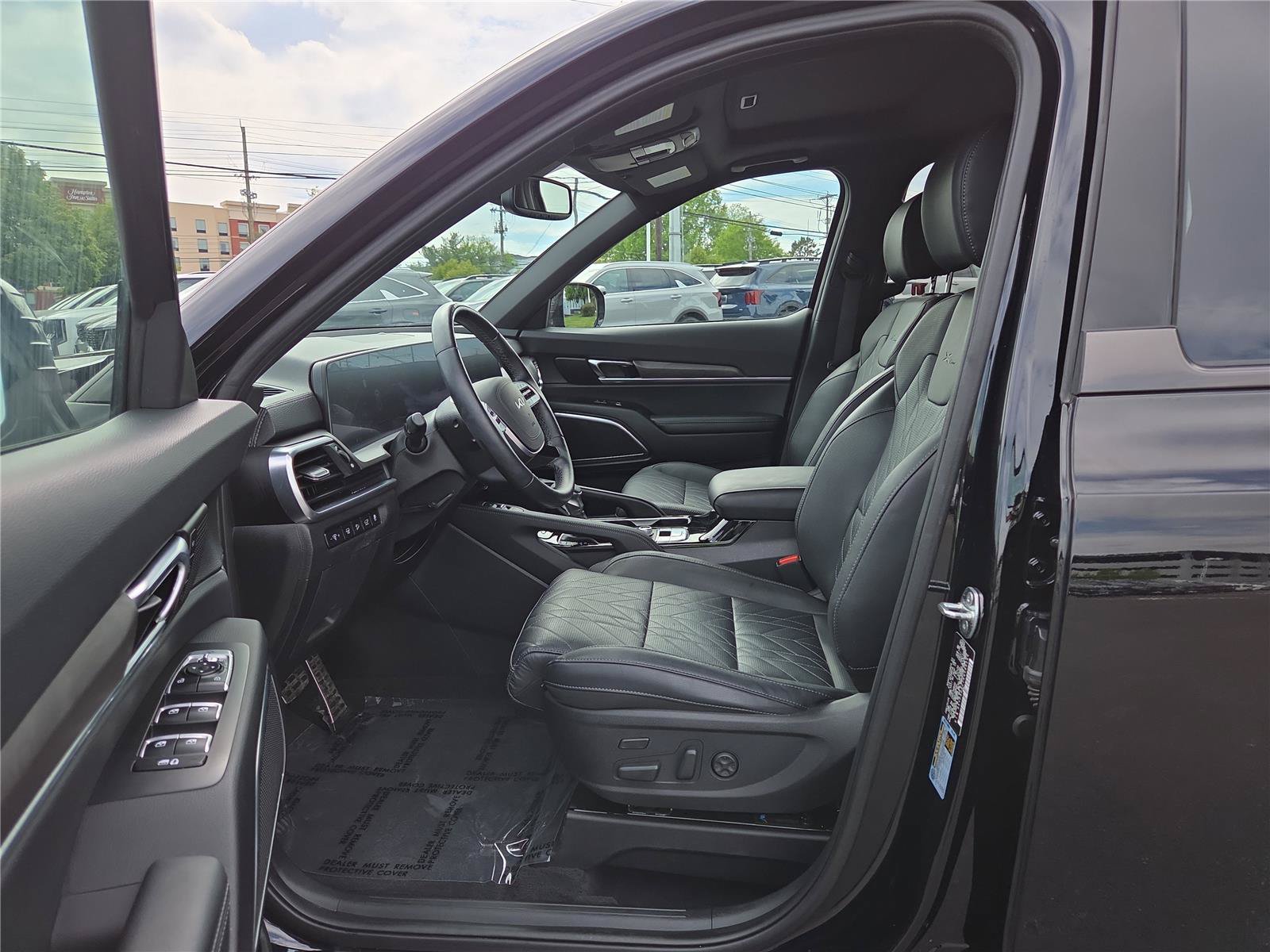 Used 2024 Kia Telluride SX X-Line AWD/4WD image 12