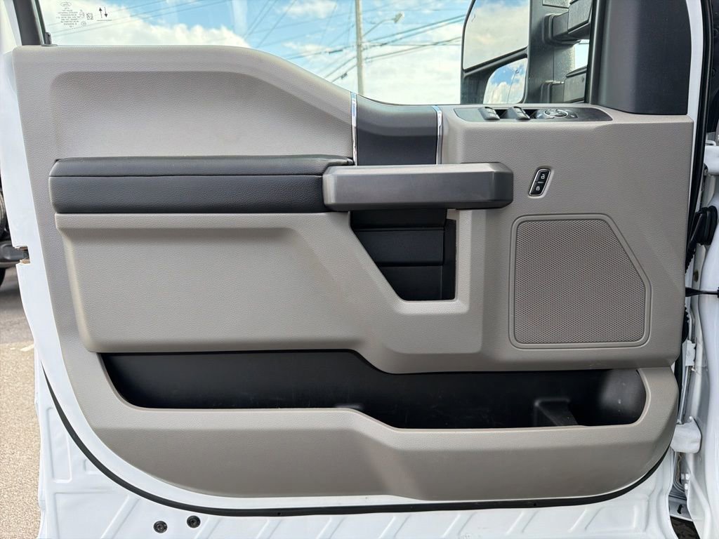 Used 2022 Ford F250 XLT w/ FX4 Off-Road Package image 30