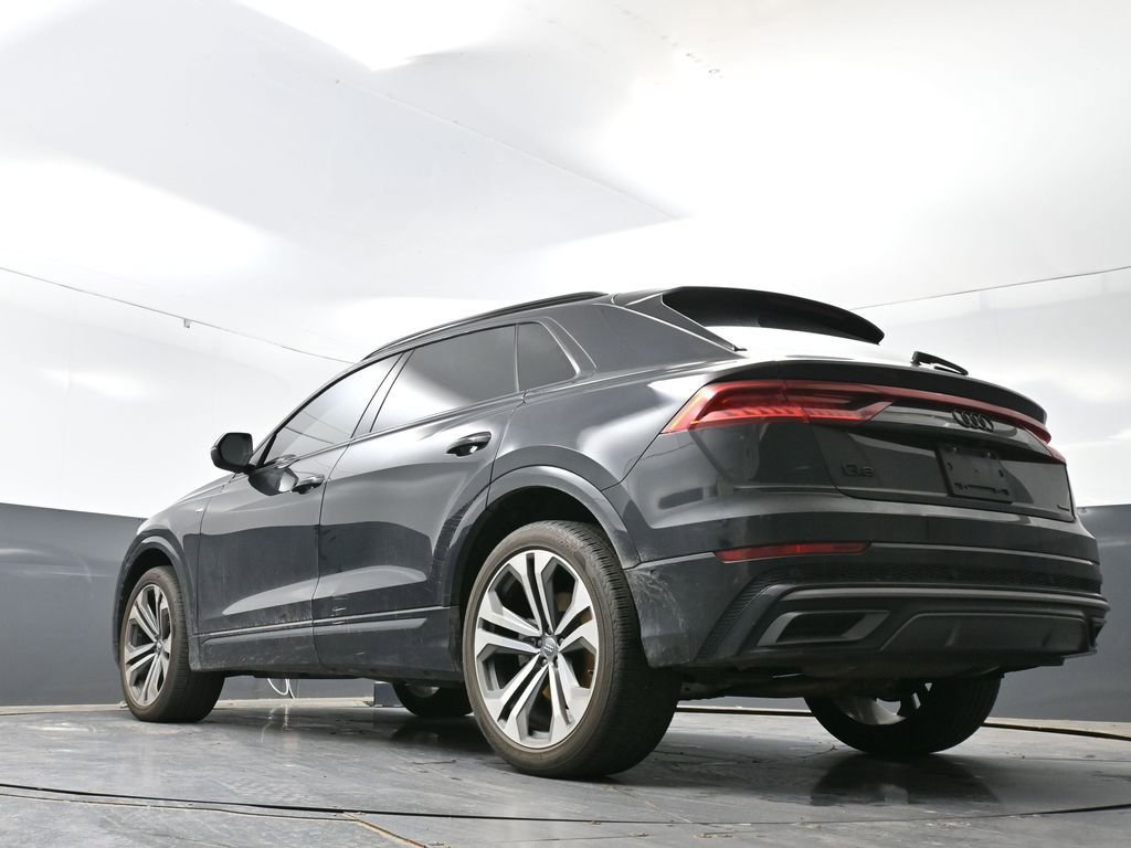 Used 2020 Audi Q8 Premium Plus AWD/4WD image 31