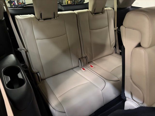 Used 2017 INFINITI QX60 AWD w/ Premium Plus Package image 33