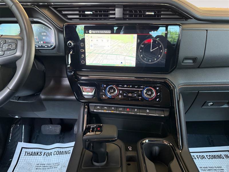 Used 2024 GMC Sierra 1500 AT4 w/ Technology Package AWD/4WD image 14
