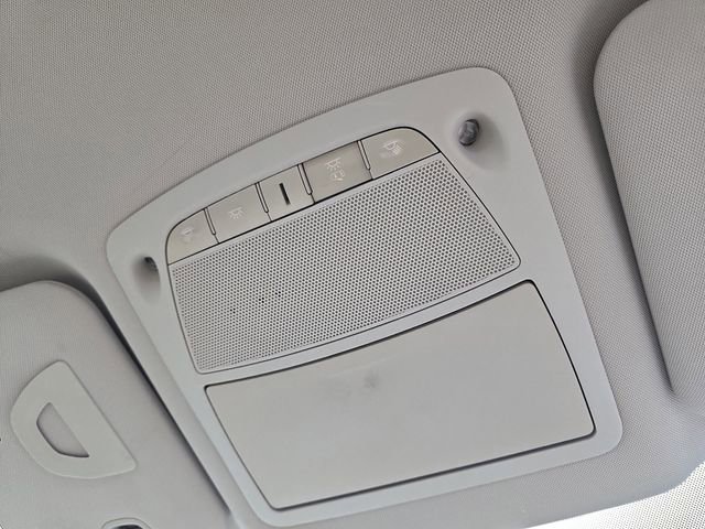 Used 2015 Nissan Rogue S image 28