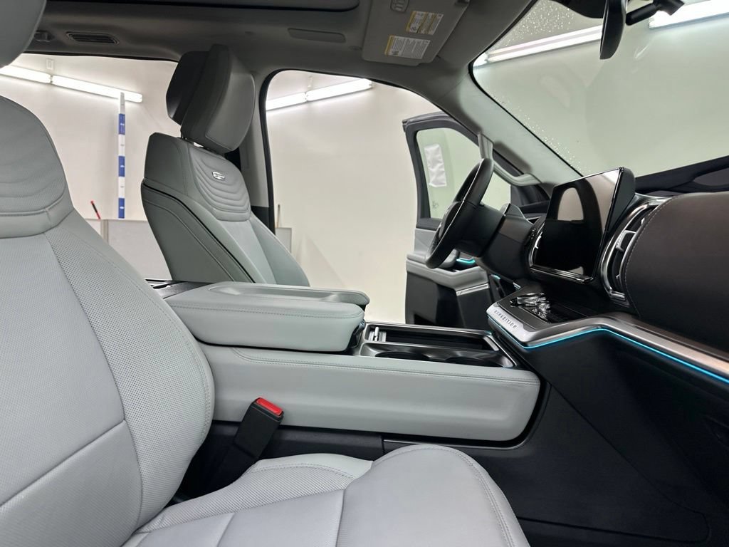 New 2027 Ford Expedition Platinum w/ Platinum Ultimate Package AWD/4WD image 22