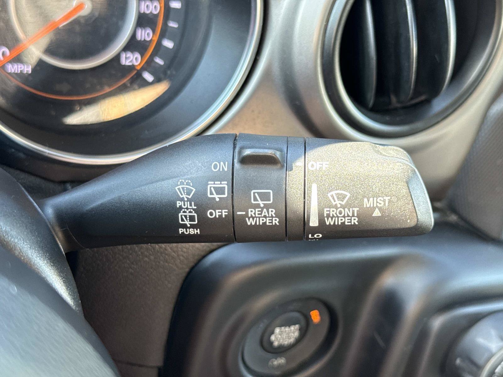 Used 2021 Jeep Wrangler Unlimited Sport AWD/4WD image 11