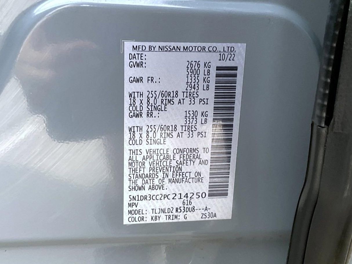 Used 2023 Nissan Pathfinder SL AWD/4WD image 28