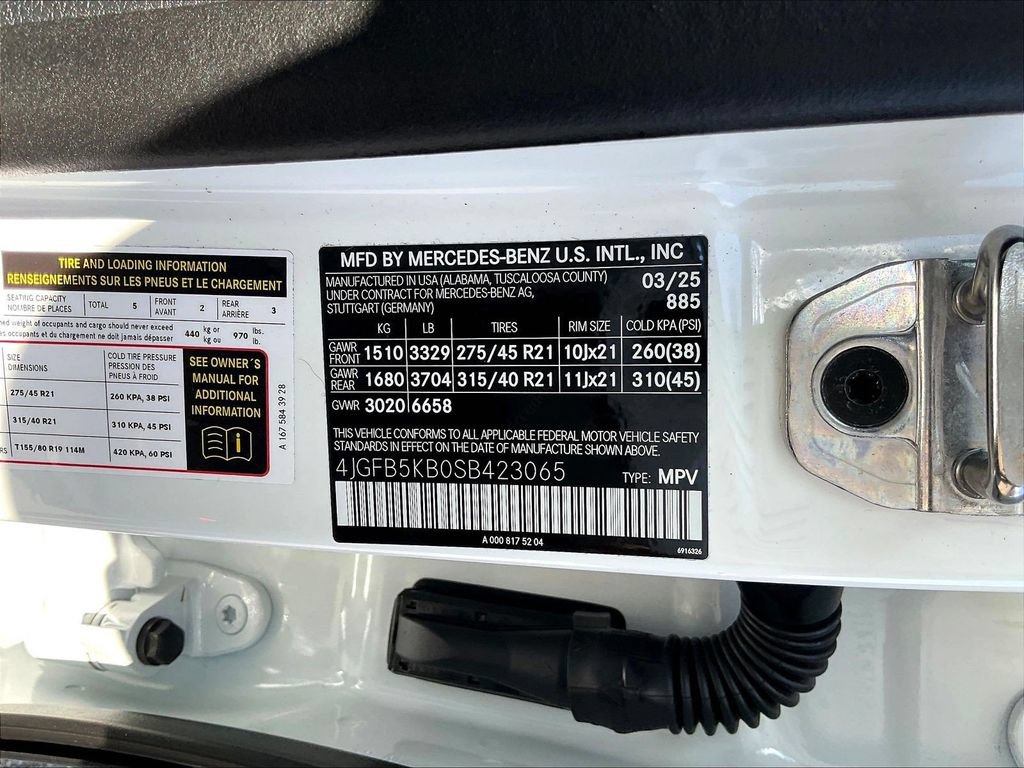 Certified 2025 Mercedes-Benz GLE 450 4MATIC w/ AMG Line Exterior image 6