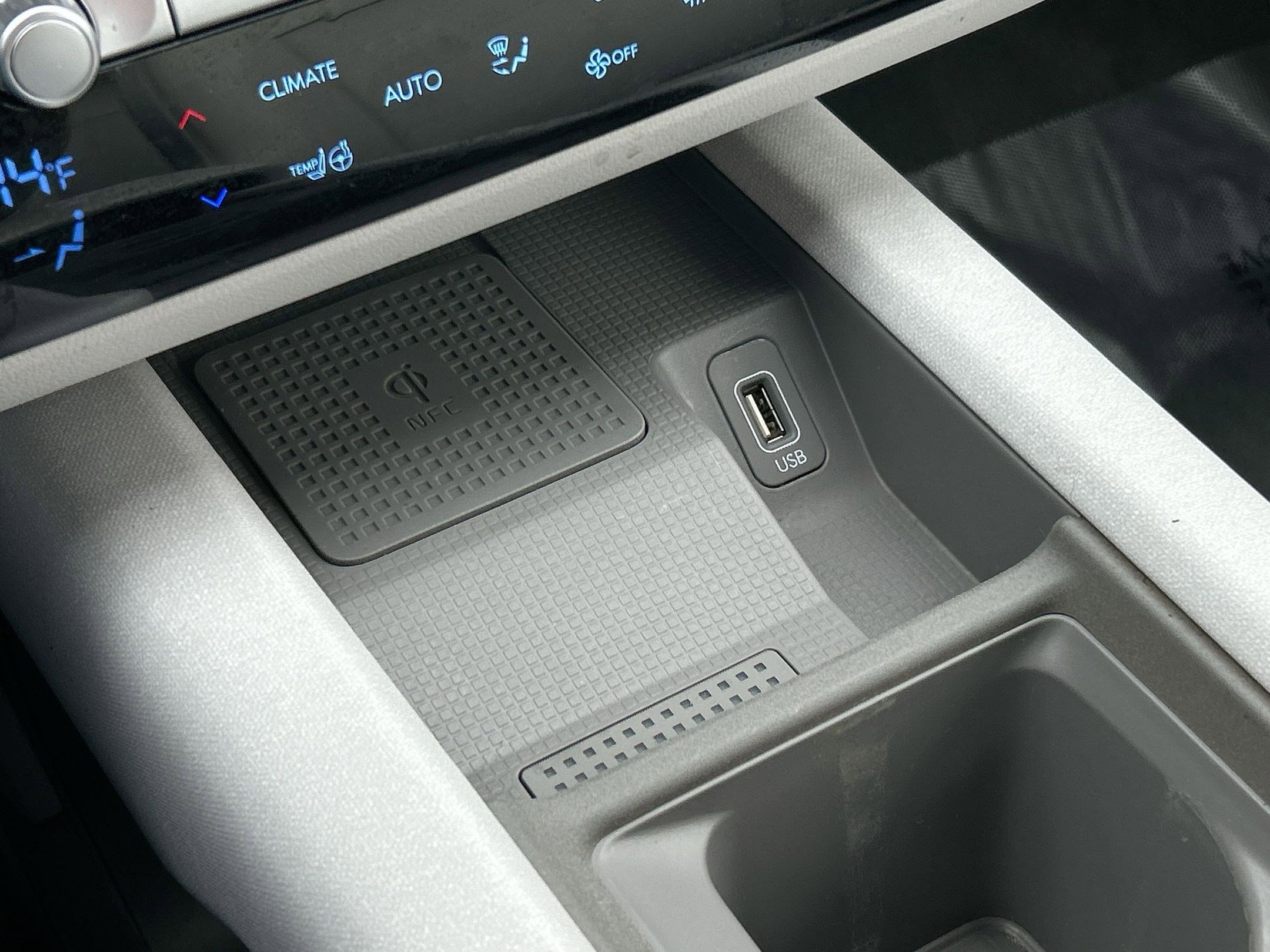 Used 2023 Hyundai Ioniq 6 Limited w/ Cargo Package image 15