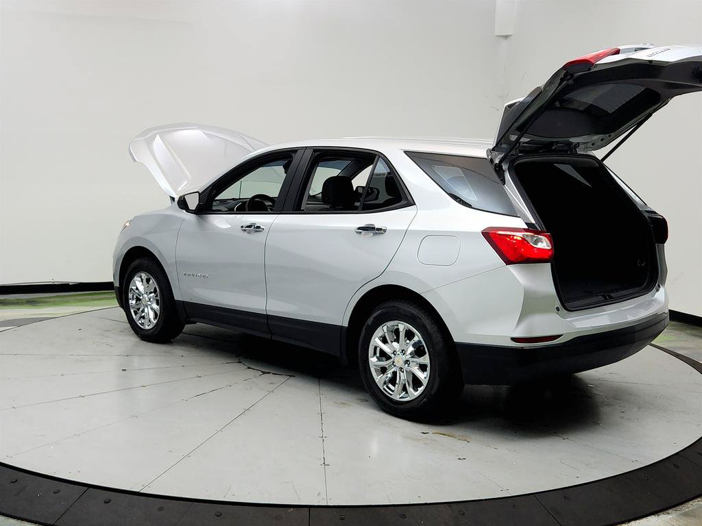 Used 2020 Chevrolet Equinox LS w/ LPO, Floor Liner Package FWD image 12