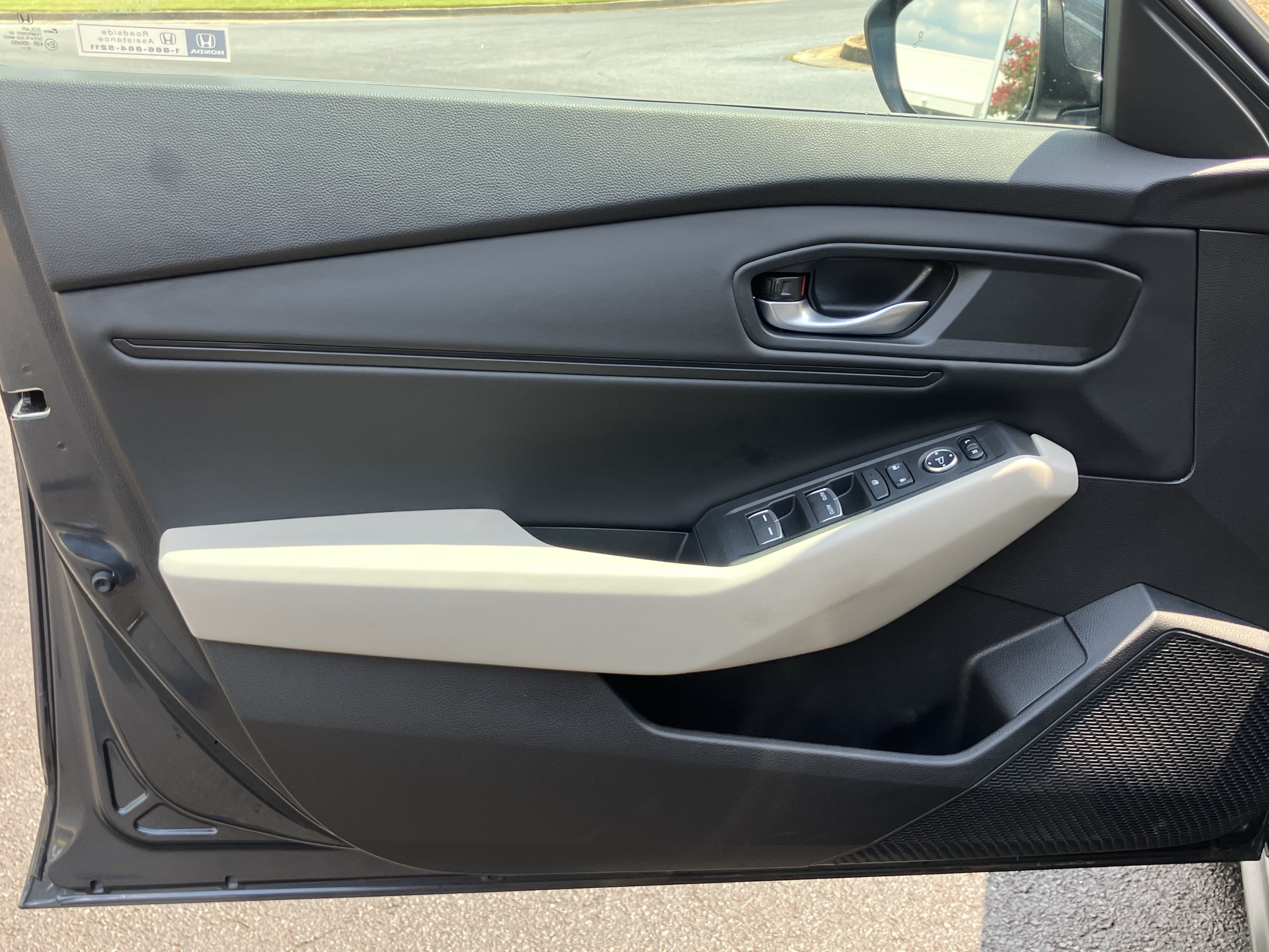 Used 2024 Honda Accord EX image 15