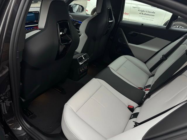 New 2026 BMW M5 image 24