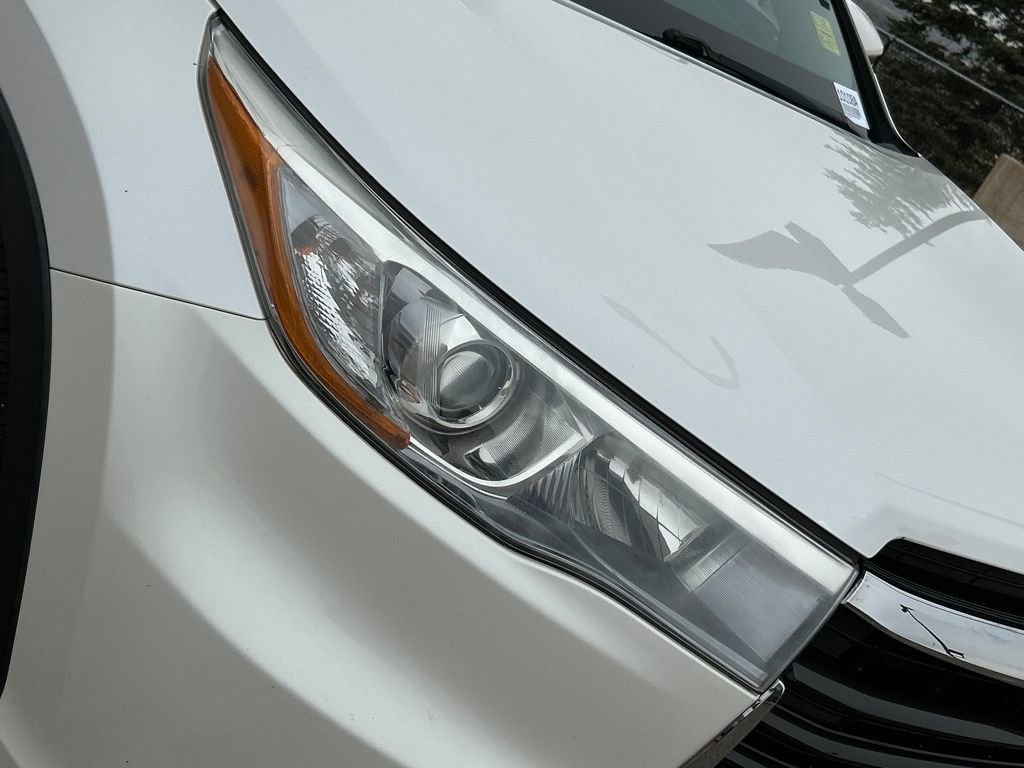 Used 2016 Toyota Highlander XLE image 26