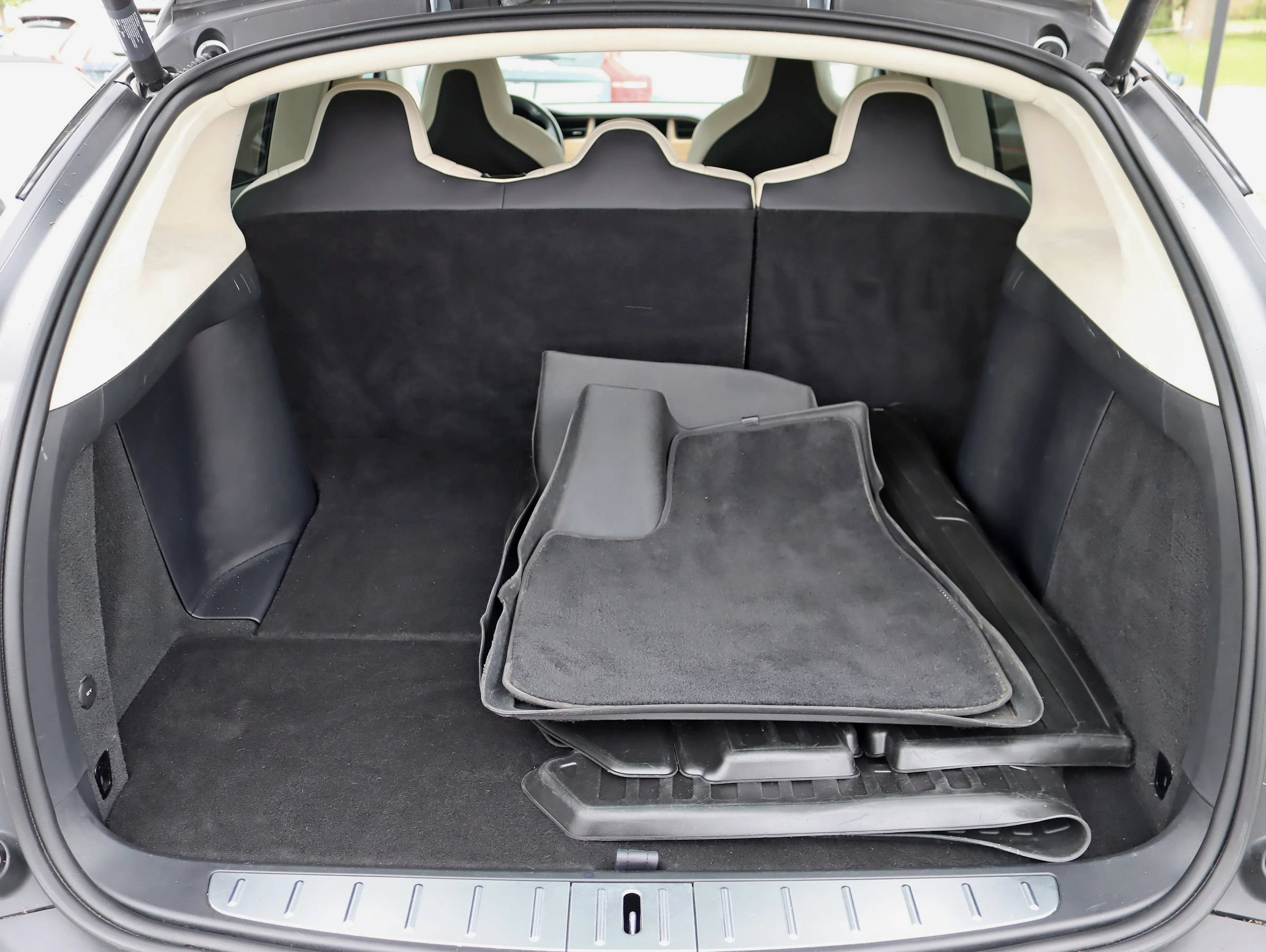 Used 2018 Tesla Model X 100D AWD/4WD image 36