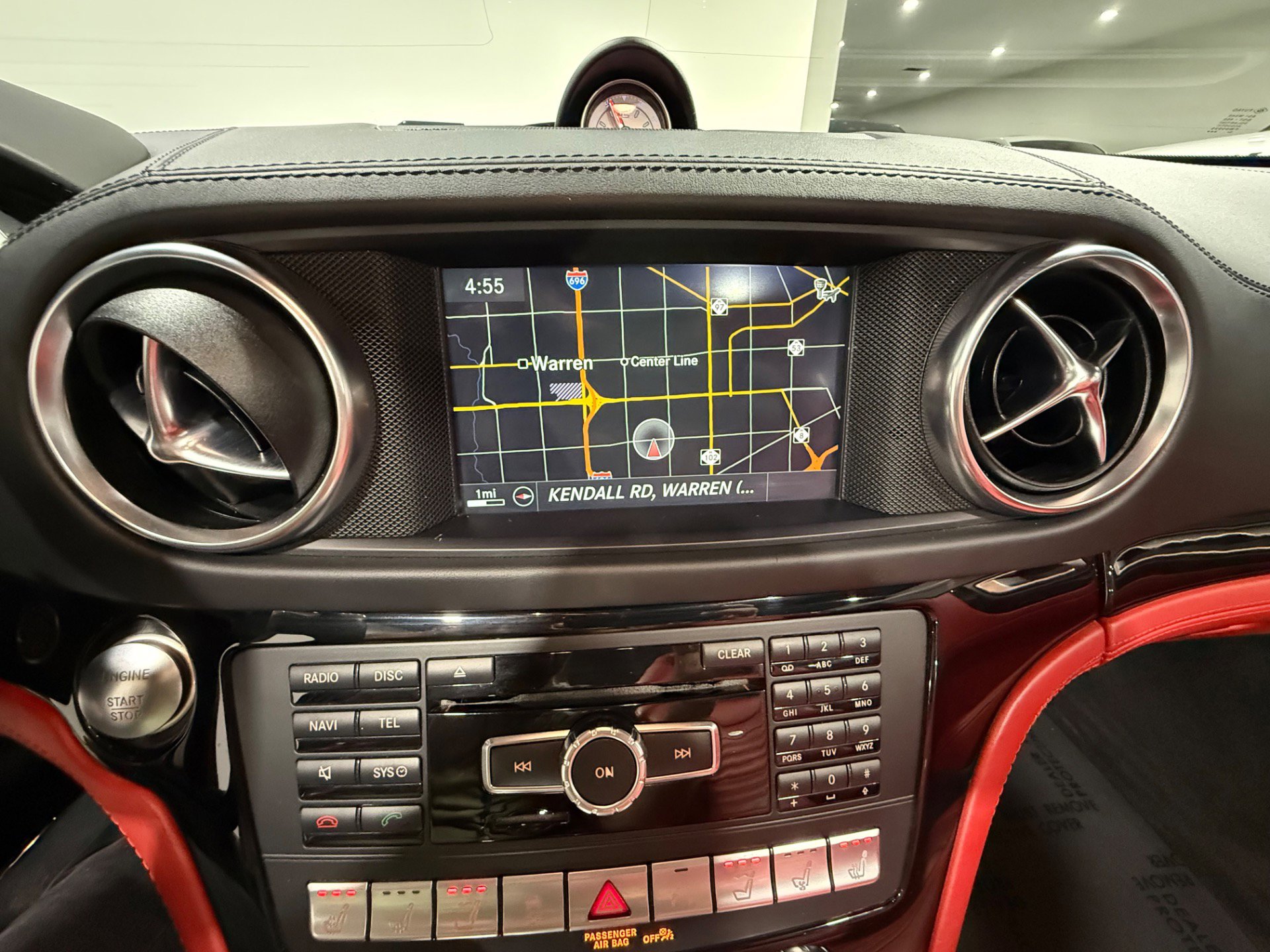 Used 2016 Mercedes-Benz SL 550 image 43