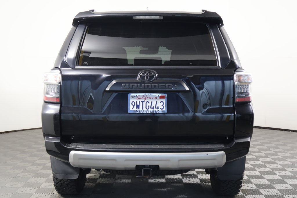 Used 2024 Toyota 4Runner TRD Off-Road Premium AWD/4WD image 5