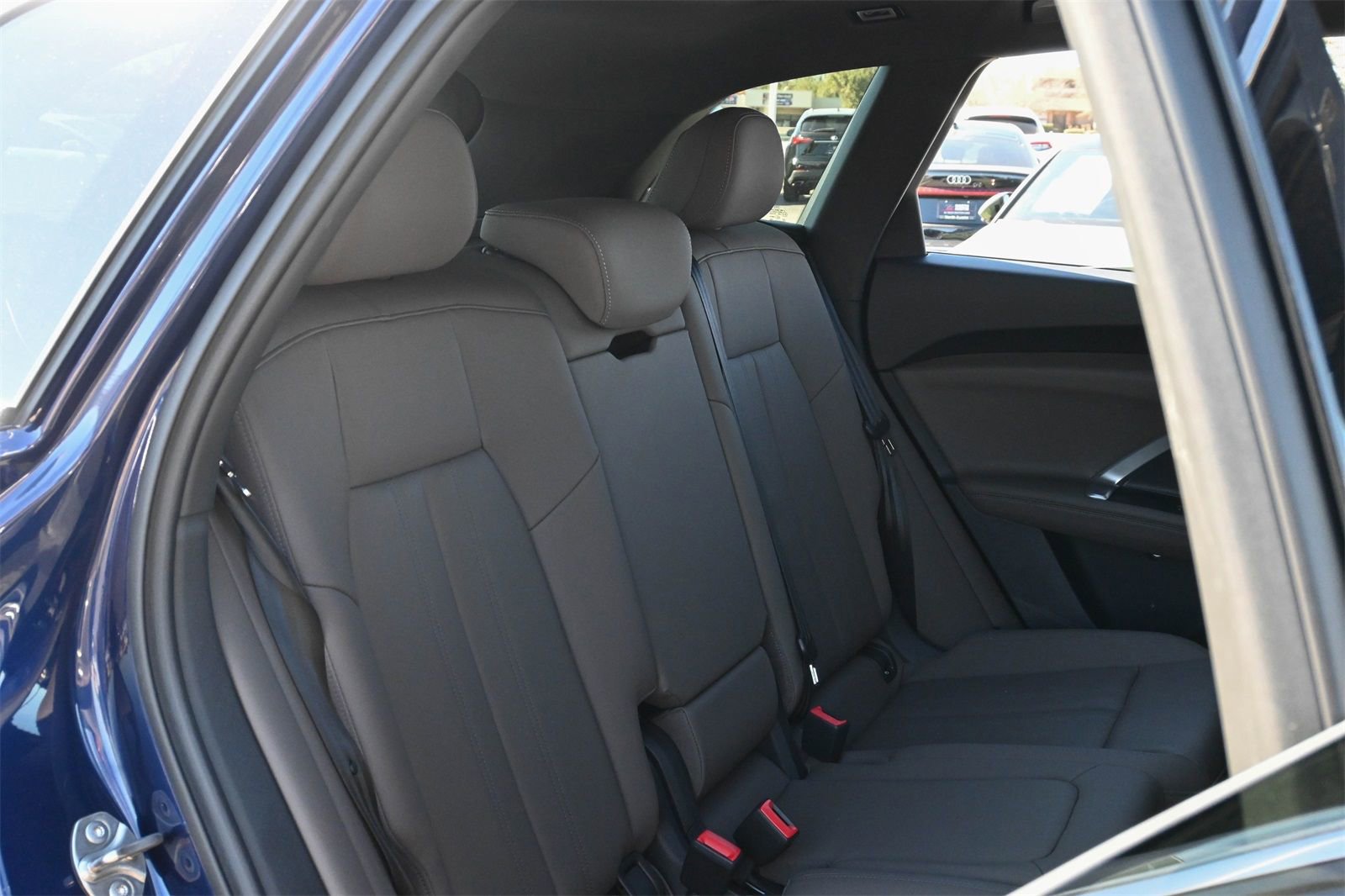 Certified 2025 Audi Q5 Premium w/ Convenience Package image 13