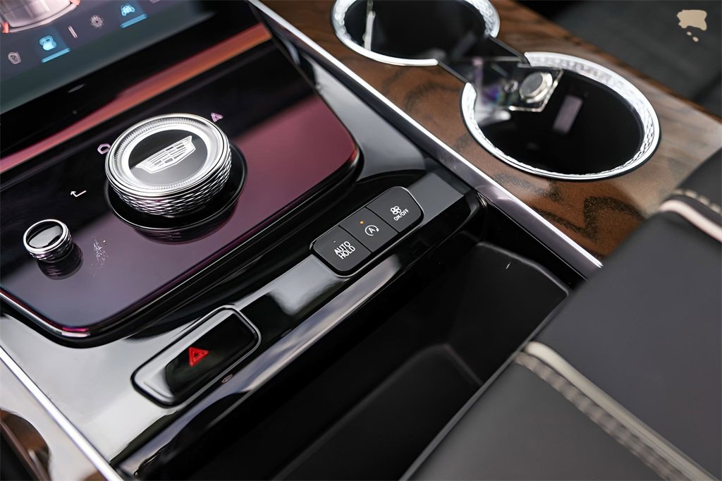 Certified 2025 Cadillac Escalade Sport Platinum w/ LPO, ONYX Package image 20