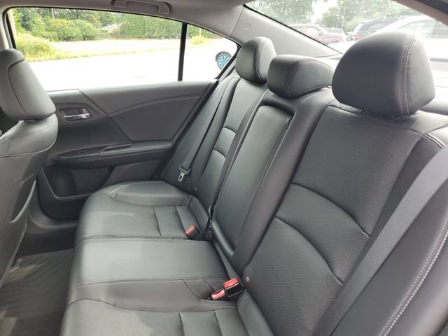 Used 2017 Honda Accord EX-L image 29