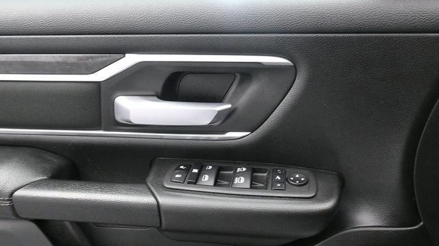 Used 2023 RAM 1500 Big Horn AWD/4WD image 23