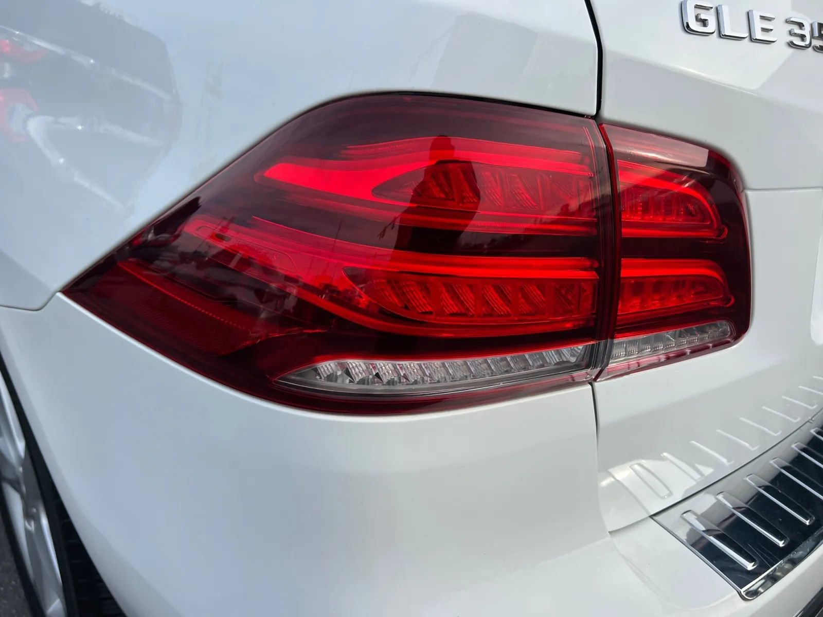 Used 2017 Mercedes-Benz GLE 350 4MATIC w/ Premium 1 Package image 35