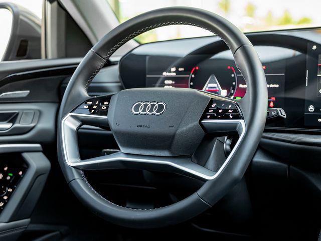 Certified 2025 Audi Q5 Premium Plus w/ Premium Plus image 21