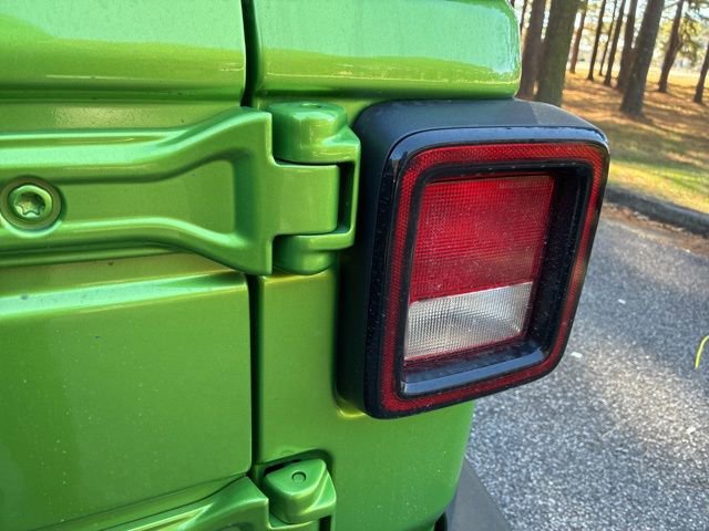 Used 2025 Jeep Wrangler Sport image 14