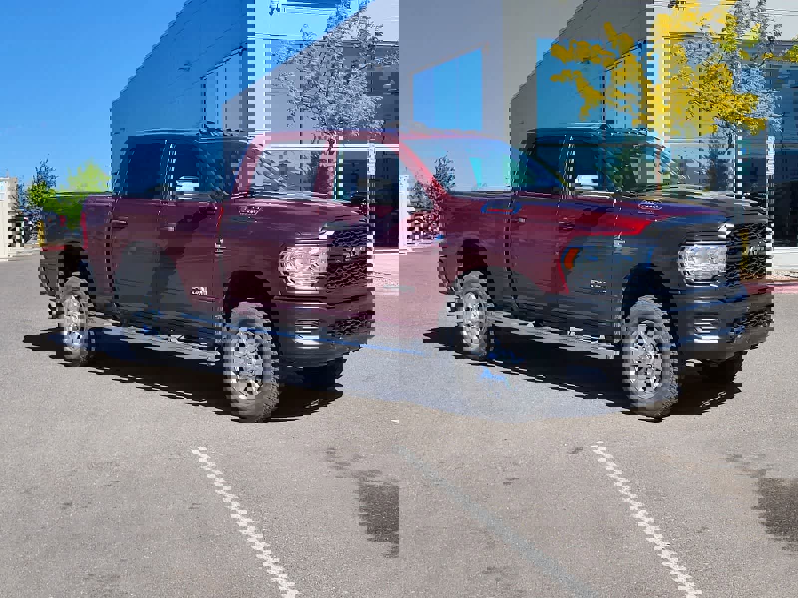 Used 2020 RAM 2500 Tradesman AWD/4WD image 3