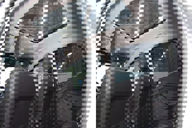 Used 2014 Ford C-MAX Energi SEL w/ Equipment Group 303A FWD image 26