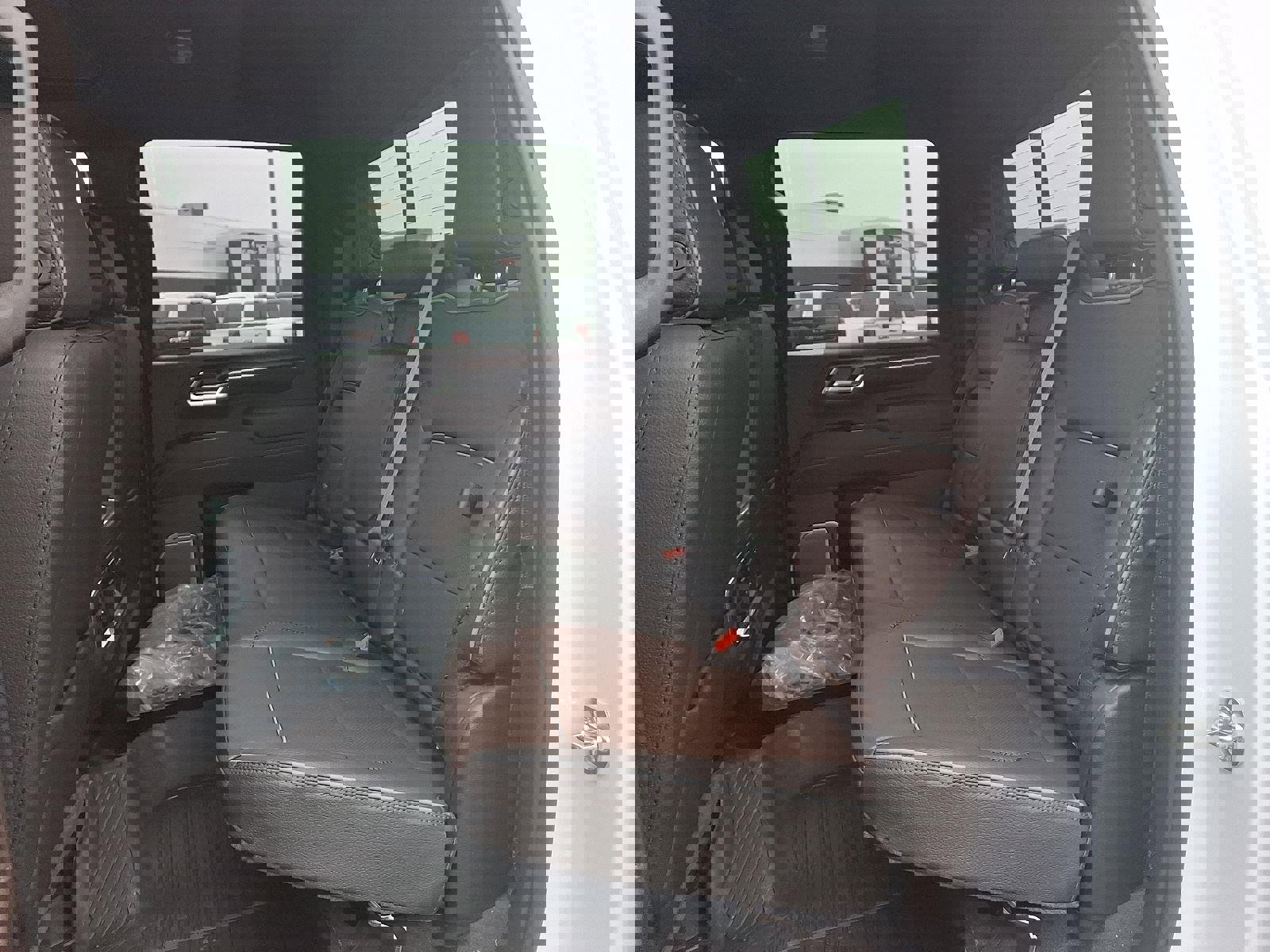 New 2026 GMC Sierra 2500 Denali w/ Denali Reserve Package image 6