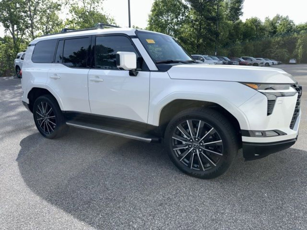 Used 2025 Lexus GX 550 AWD/4WD image 7