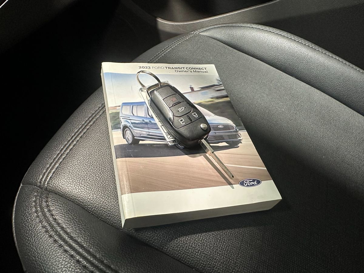Used 2022 Ford Transit Connect XL FWD image 34